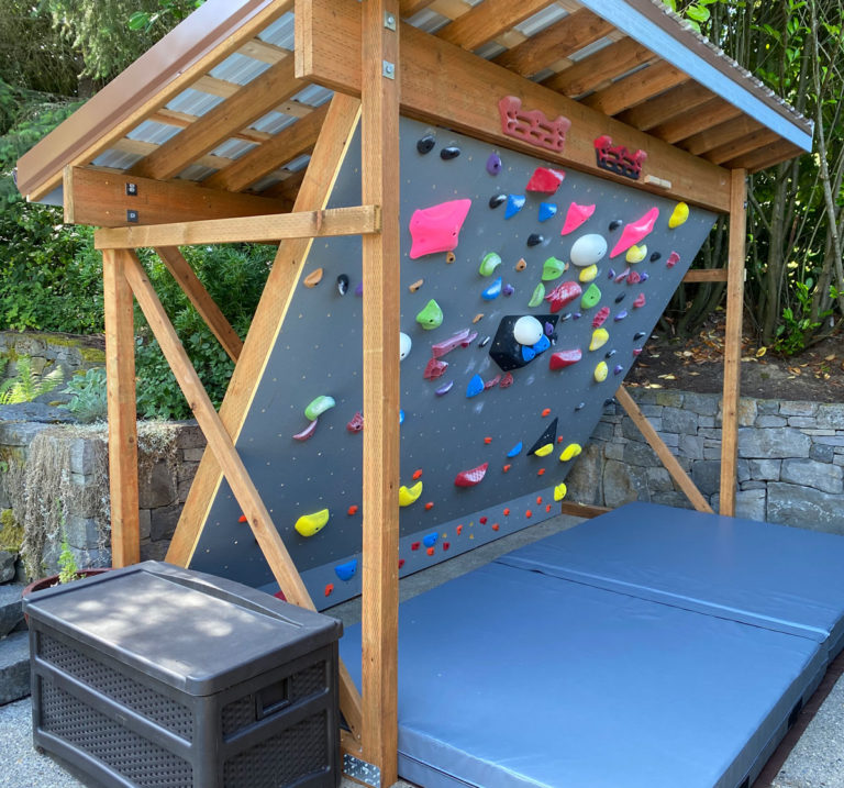 HWOW 18 – A Sheltered Backyard Build in Portland