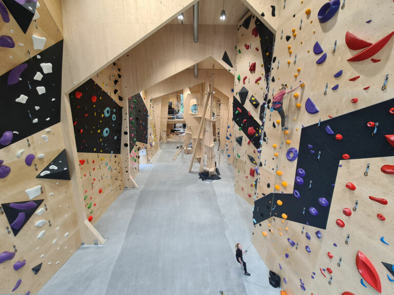 Citywall – Sustainable Climbing Walls With a Personal Touch