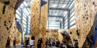 A New Climb Time // Delire Climbing’s Healthy World Climb Time Oakley