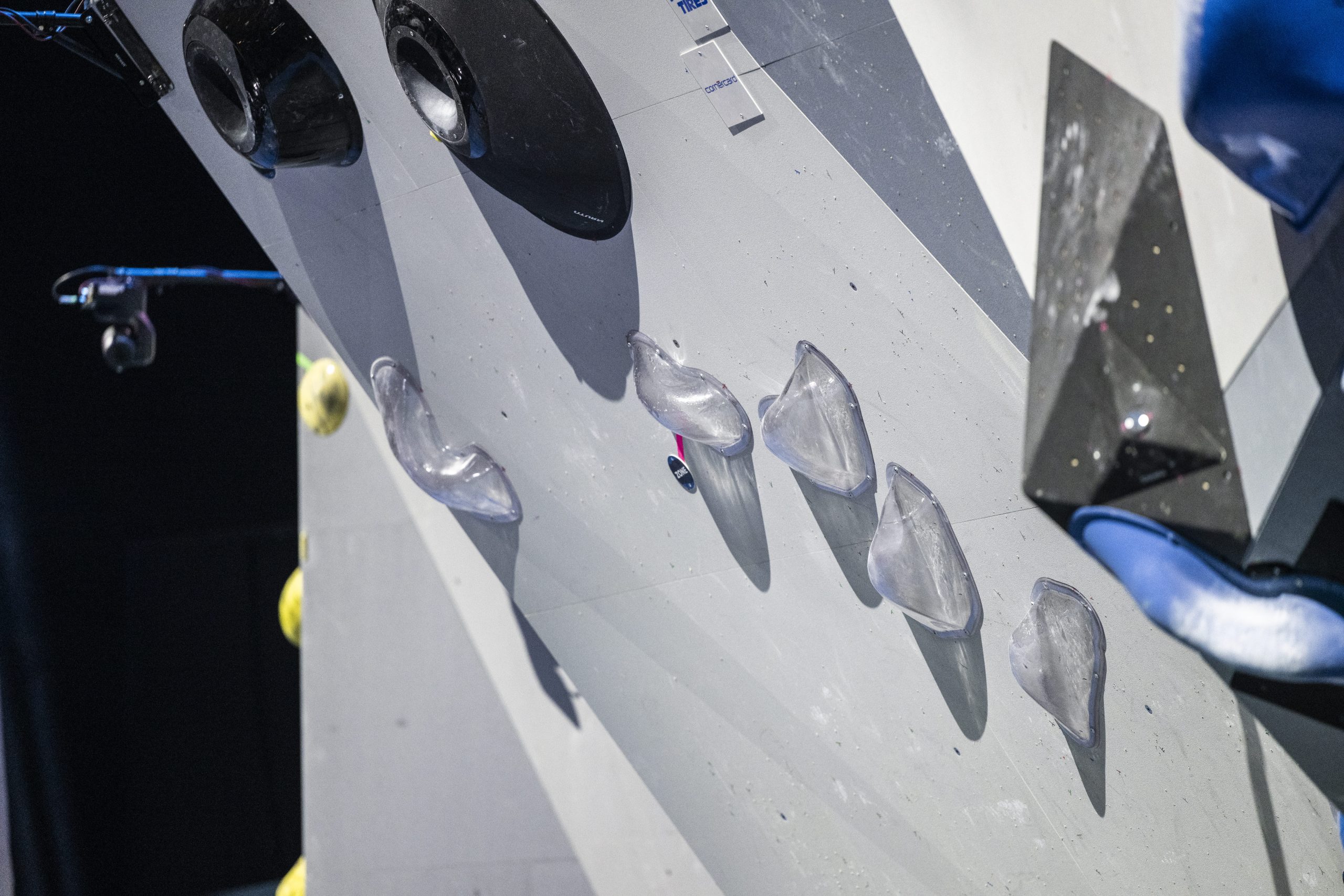 image of clear holds in Bern world championships